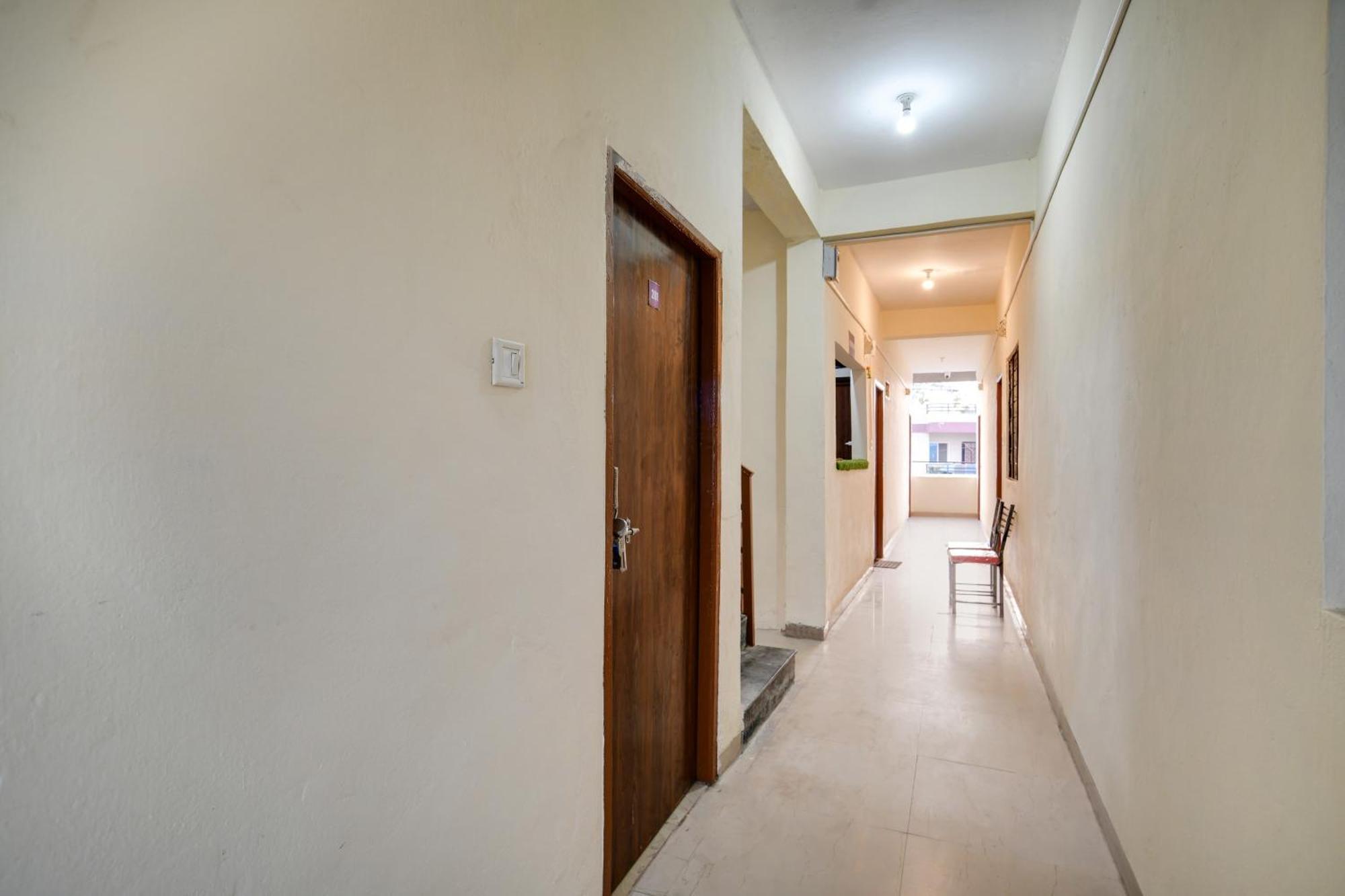 אינדורה Hotel O Nitya מראה חיצוני תמונה