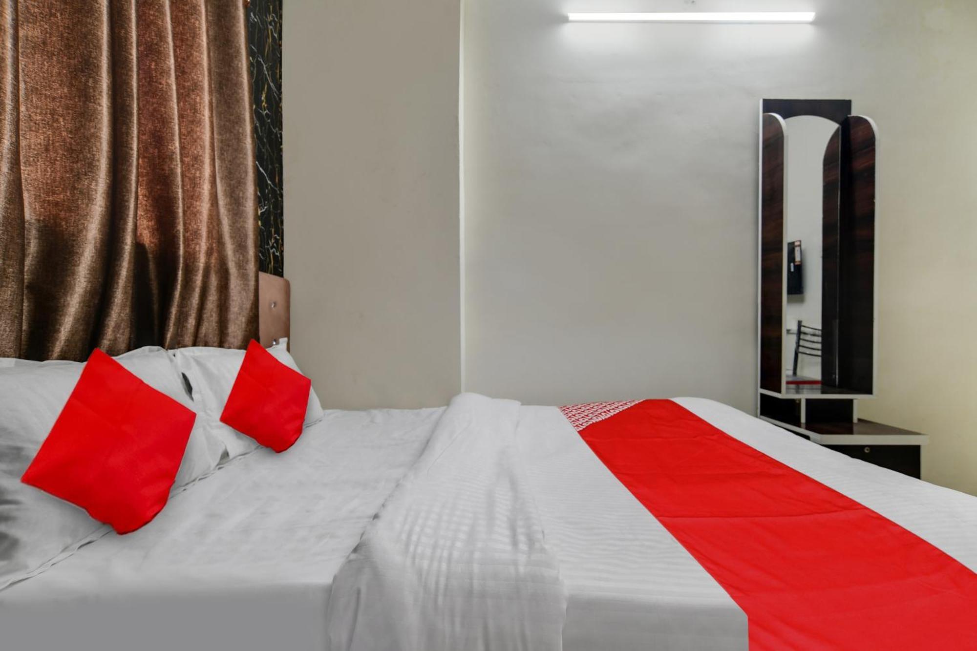 אינדורה Hotel O Nitya מראה חיצוני תמונה
