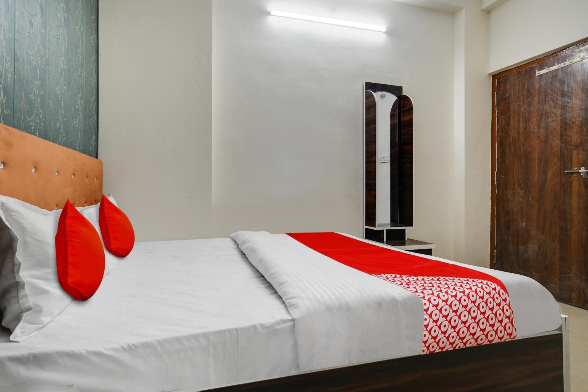 אינדורה Hotel O Nitya מראה חיצוני תמונה